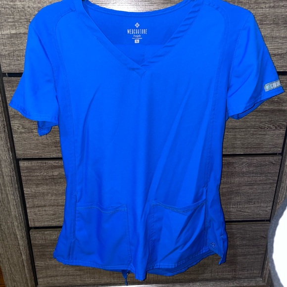 Med Couture Srubs Set - Picture 1 of 13